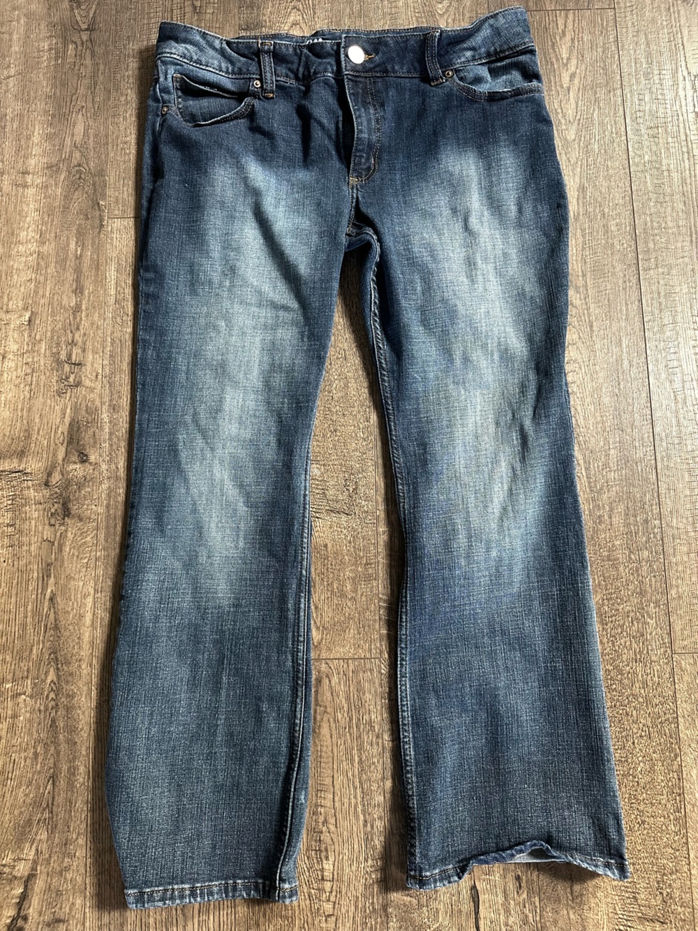 Wrangler Women's Faded Blue Boot Cut Jeans